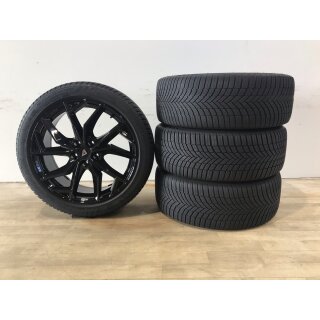 Toyota Corolla CrossKBA54132 Allwetterräder 8x19Zoll ET42 235/45 Allwetterreifen