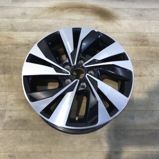 1x Original VW Polo VI 15 Zoll Felge 5,5x15 Zoll ET40 2G0601025D